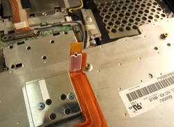 Replace ThCómo desmontar el Ventilador Thinkpad X60-4inkpad X60 CPU Fan-4